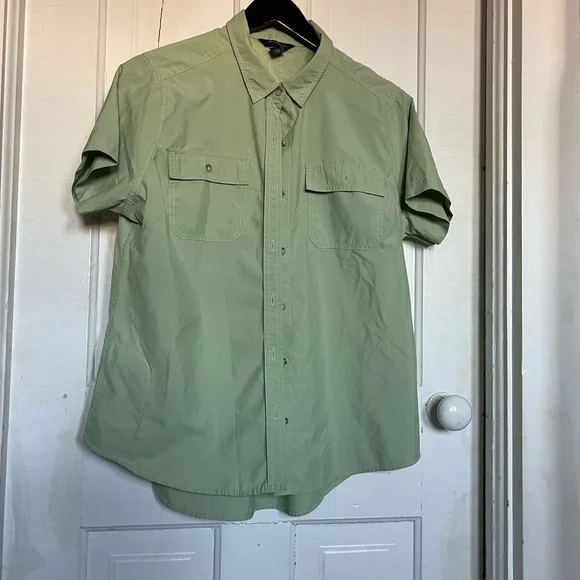 Eddie Bauer Sage Green Camp button down outdoor sports Shirt - Picture 6 of 9